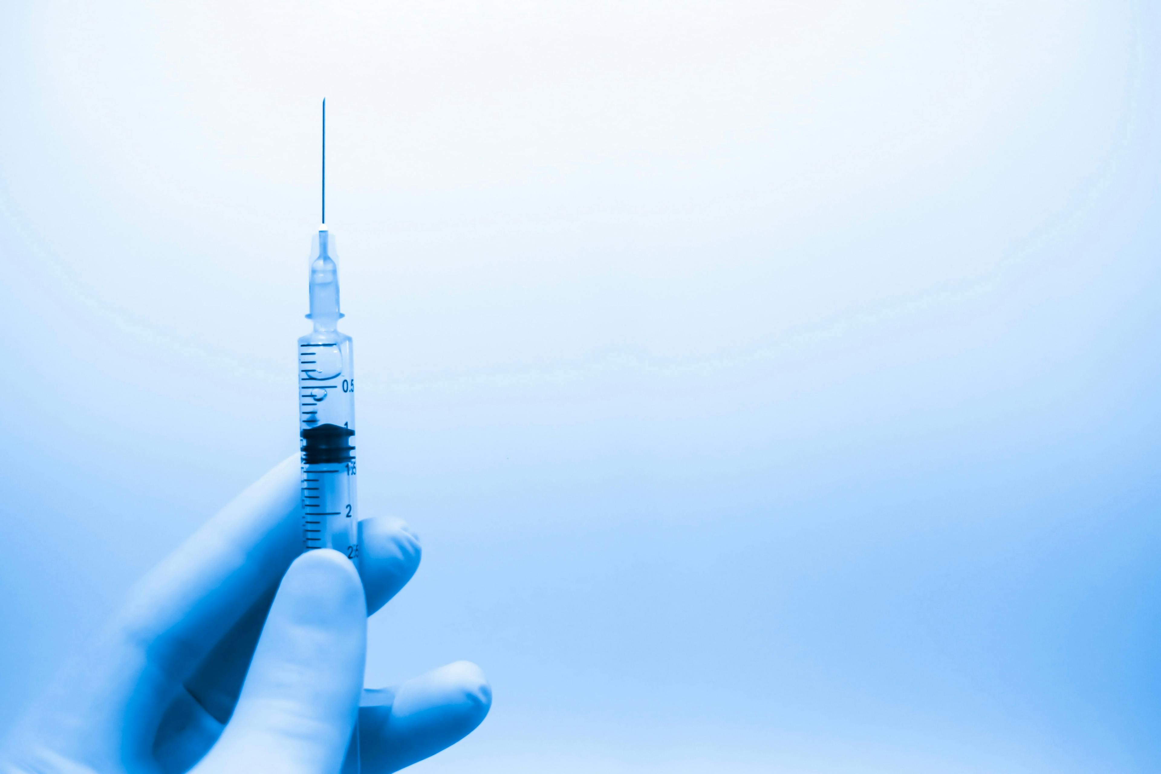The primary ofatumumab injection reaction is typically development of a fever | image credit: Trsakaoe - stock.adobe.com